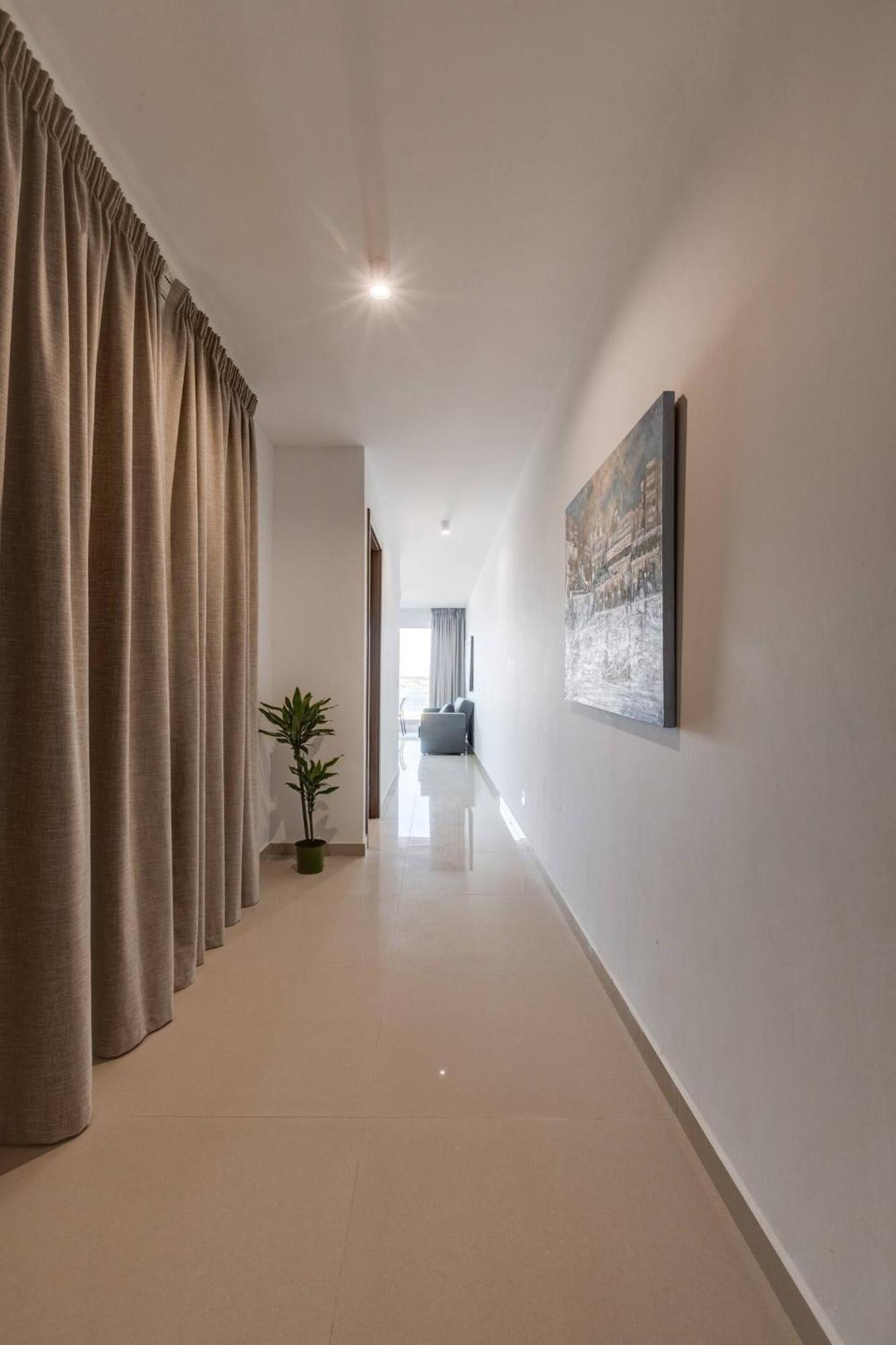 9Ten11 Seafront By Homely Mellieha Ngoại thất bức ảnh